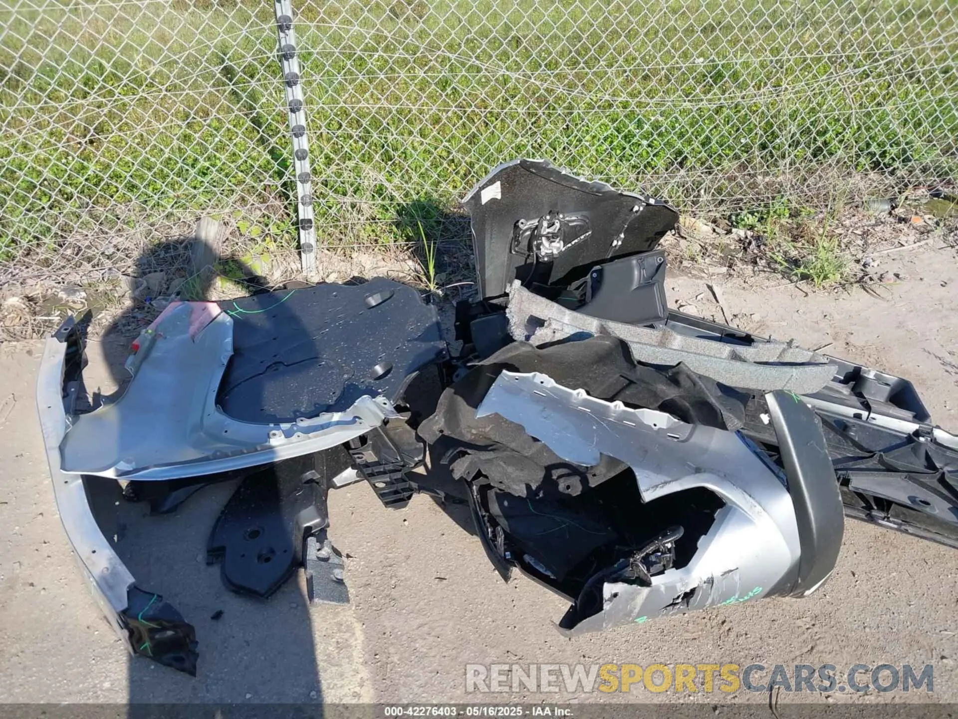 12 Photograph of a damaged car 2T3Y1RFV9NC190179 TOYOTA RAV4 2022