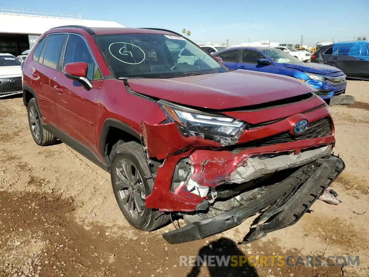 1 Photograph of a damaged car 4T3B6RFV1NU067112 TOYOTA RAV4 2022