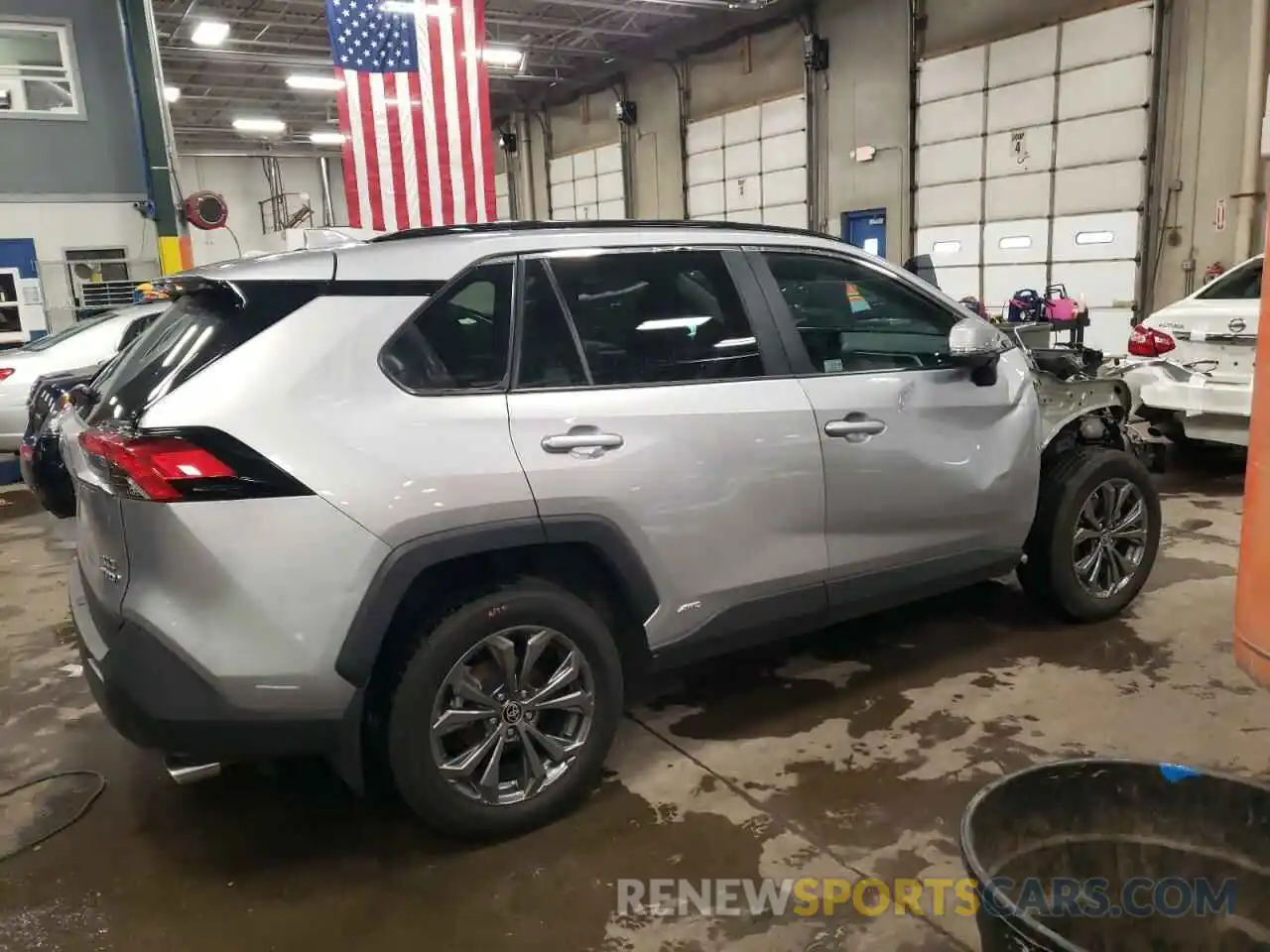 3 Photograph of a damaged car 4T3B6RFV3NU072893 TOYOTA RAV4 2022