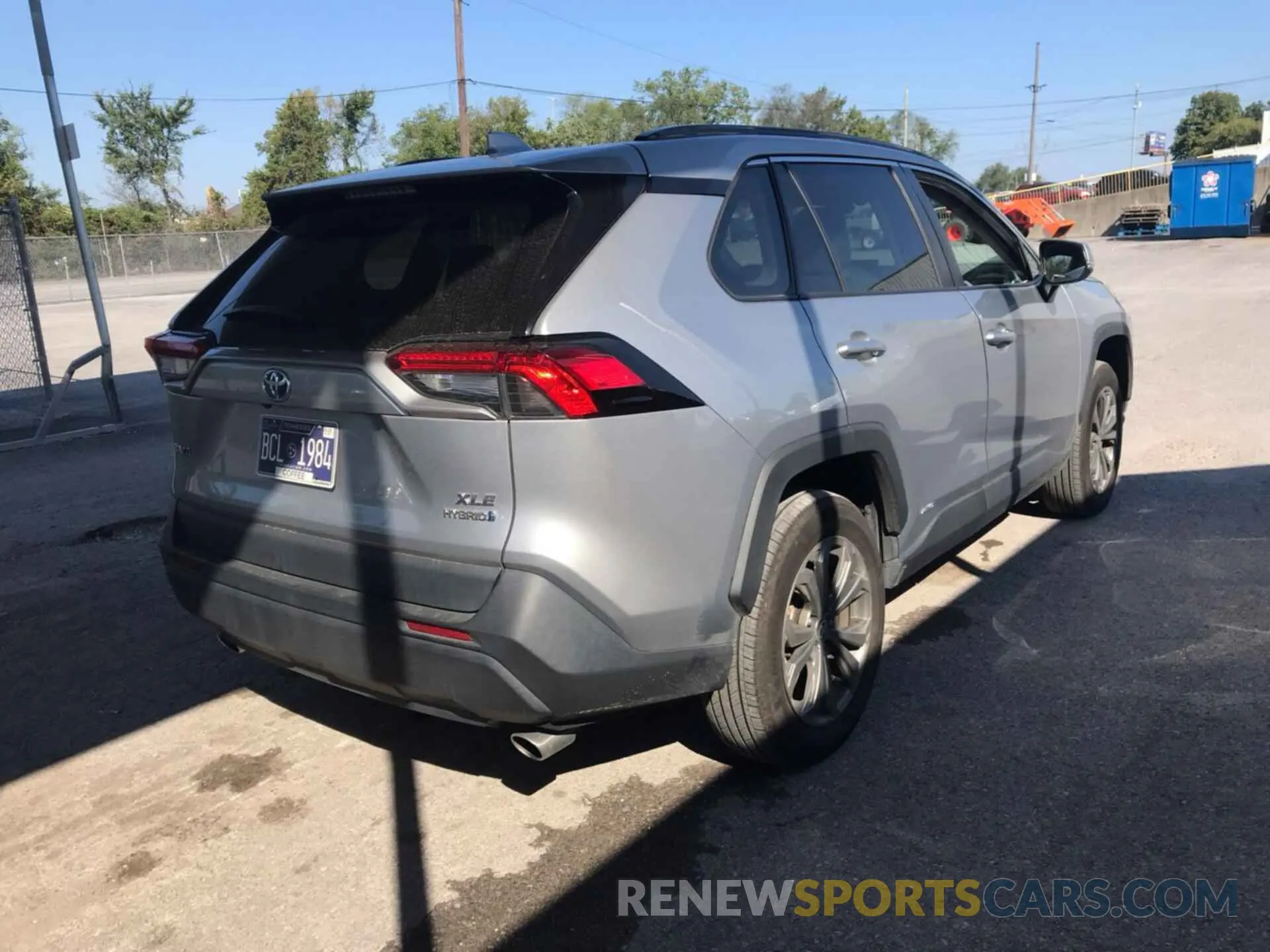 3 Photograph of a damaged car 4T3B6RFV4NU071672 TOYOTA RAV4 2022