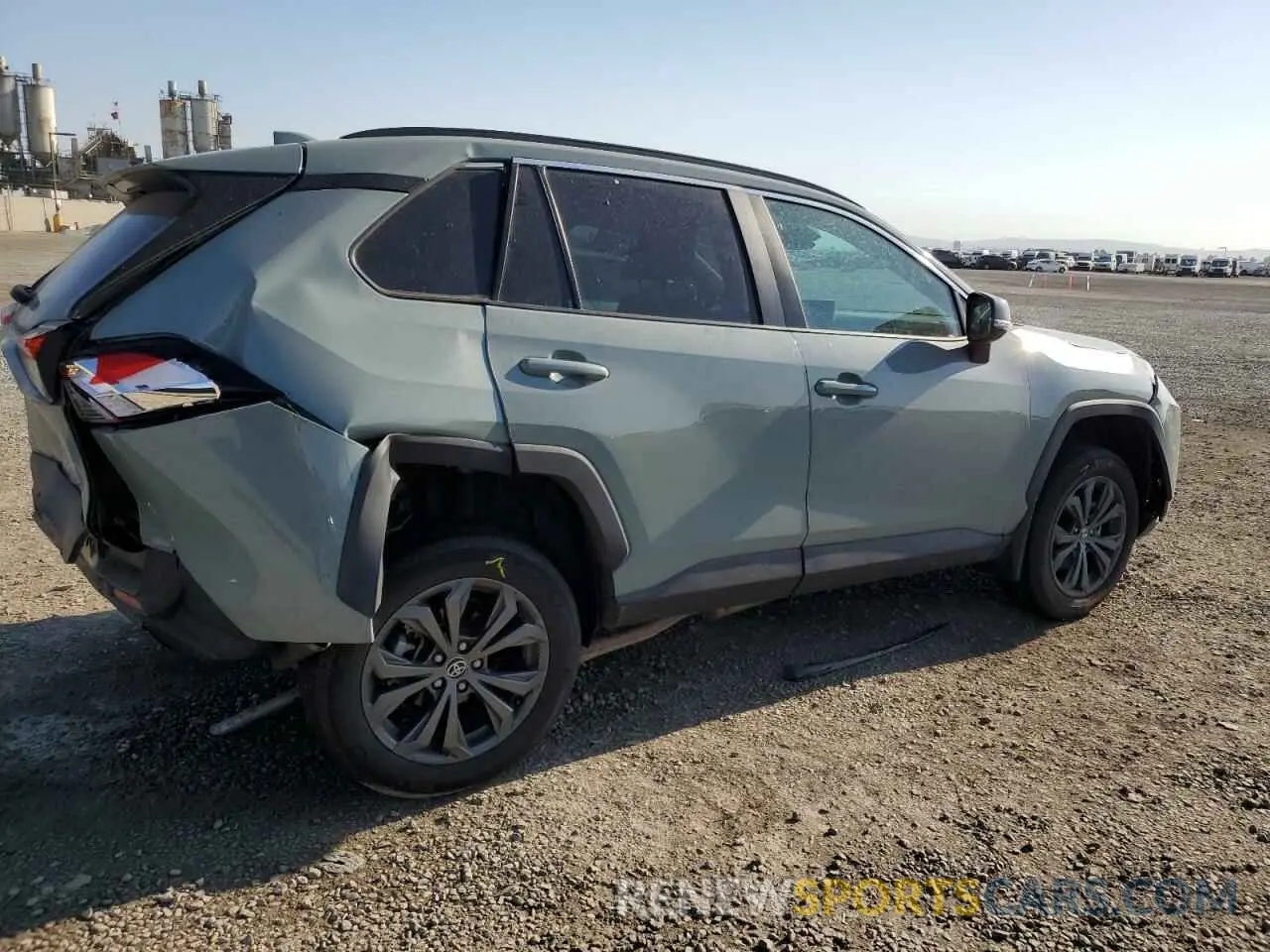3 Photograph of a damaged car 4T3B6RFV5NU097259 TOYOTA RAV4 2022