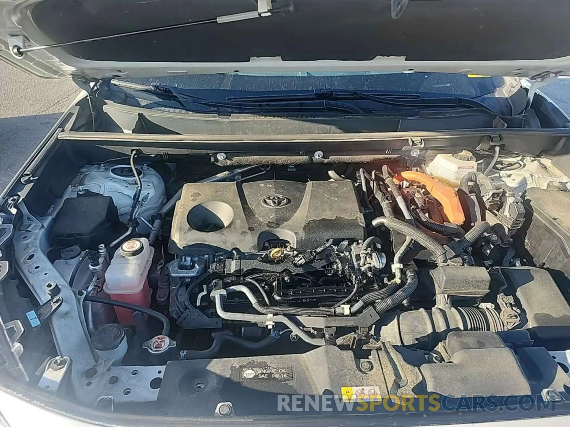 15 Photograph of a damaged car 4T3B6RFV6NU066831 TOYOTA RAV4 2022