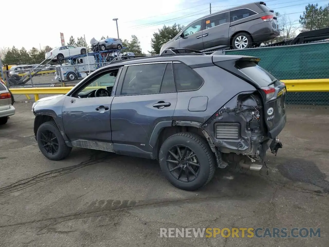 2 Photograph of a damaged car 4T3B6RFV7NU088627 TOYOTA RAV4 2022