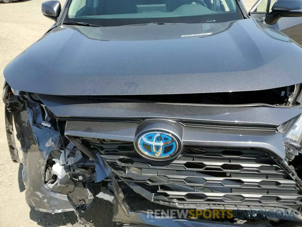 12 Photograph of a damaged car 4T3B6RFV8NU101885 TOYOTA RAV4 2022