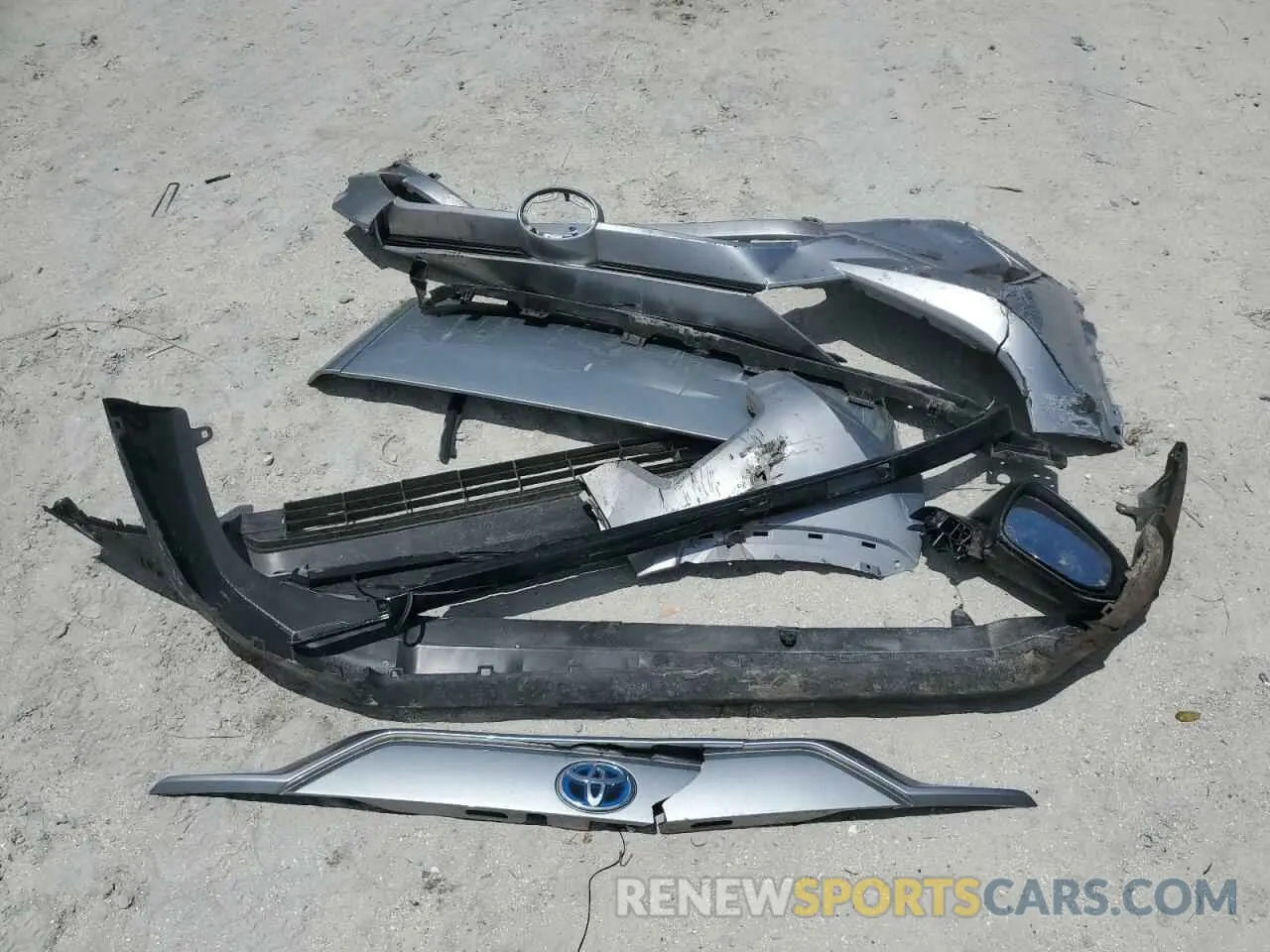 13 Photograph of a damaged car 4T3B6RFV9NU071893 TOYOTA RAV4 2022