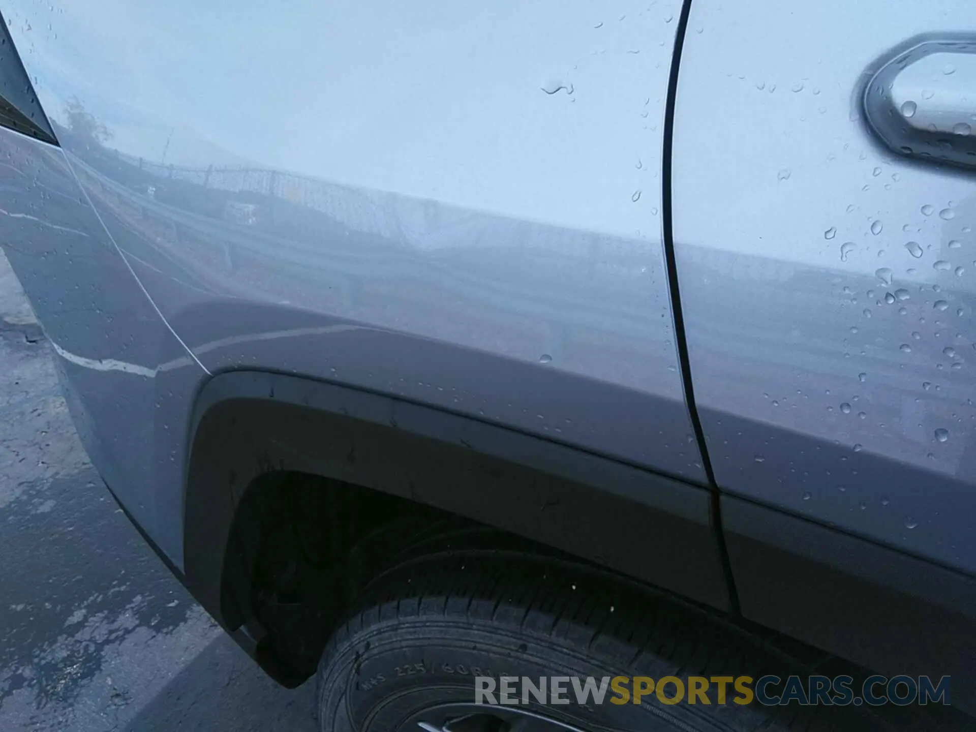 13 Photograph of a damaged car 4T3B6RFVXNU085057 TOYOTA RAV4 2022