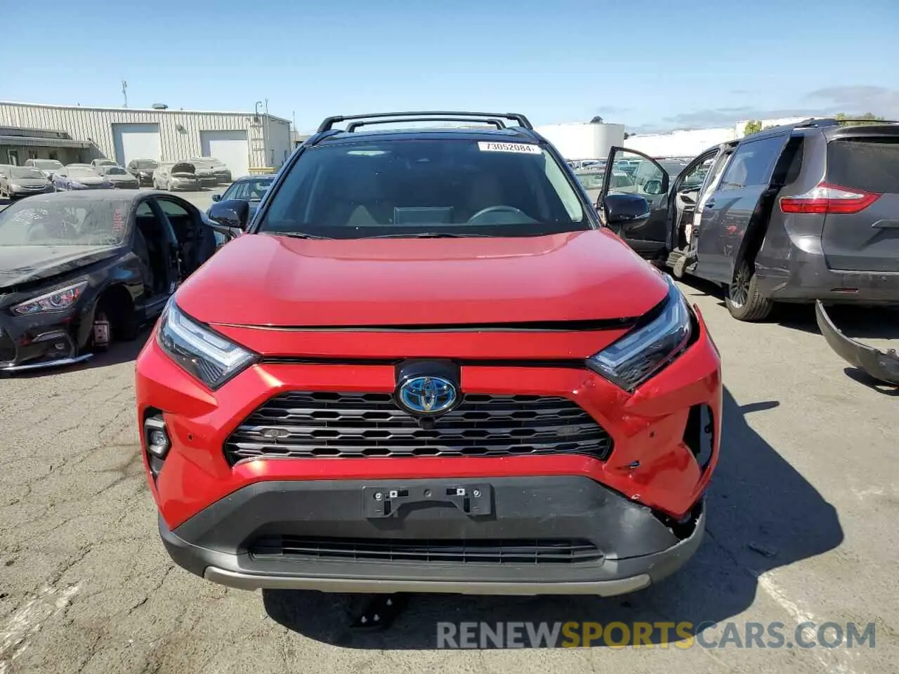 5 Photograph of a damaged car 4T3D6RFV1NU071945 TOYOTA RAV4 2022