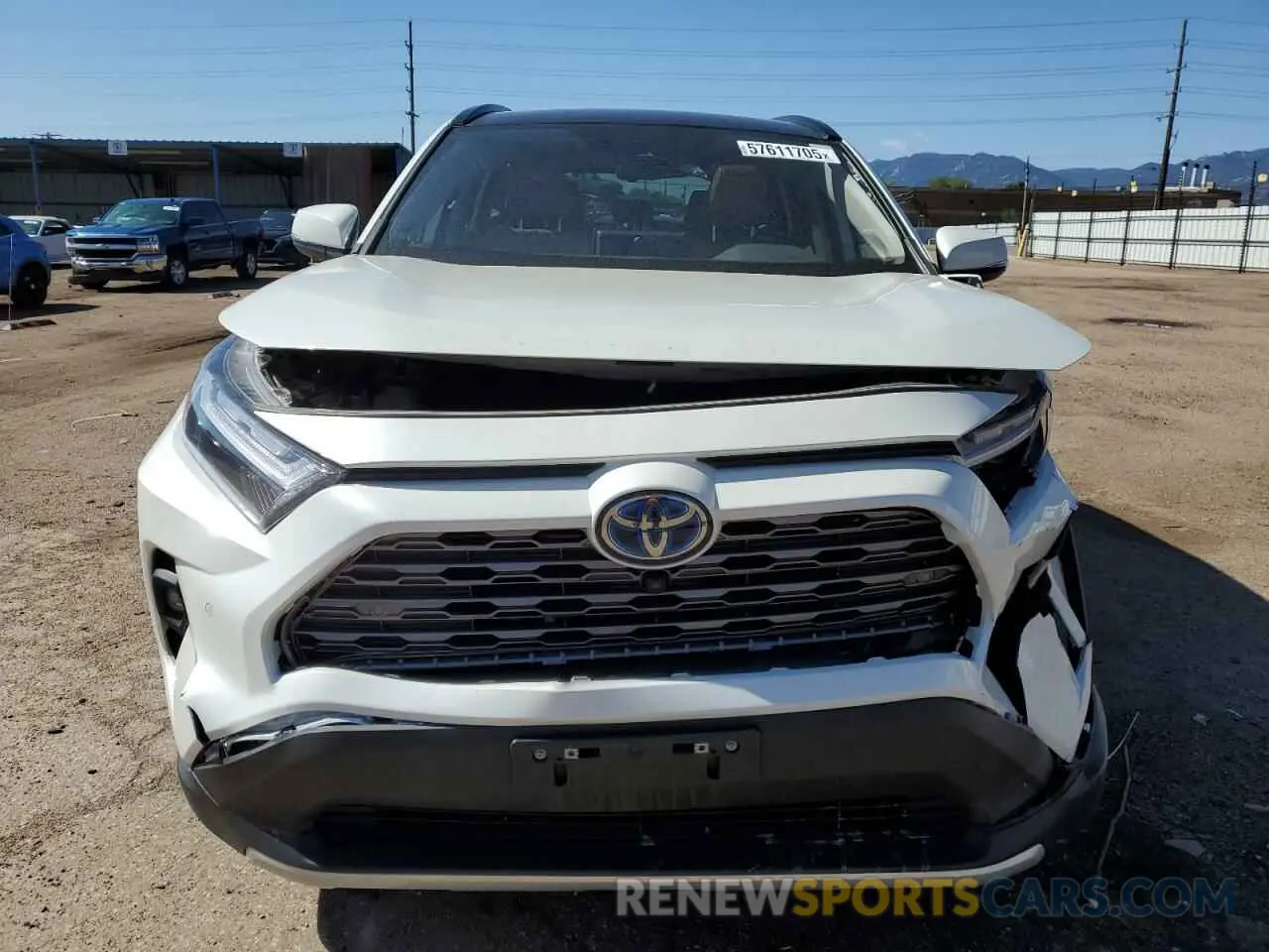 5 Photograph of a damaged car 4T3D6RFV1NU082475 TOYOTA RAV4 2022