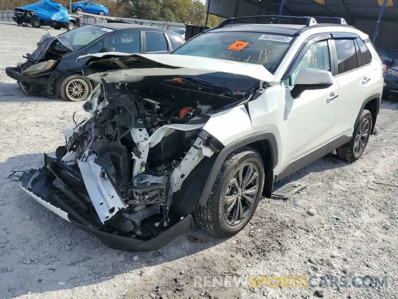 2 Photograph of a damaged car 4T3D6RFV4NU096001 TOYOTA RAV4 2022