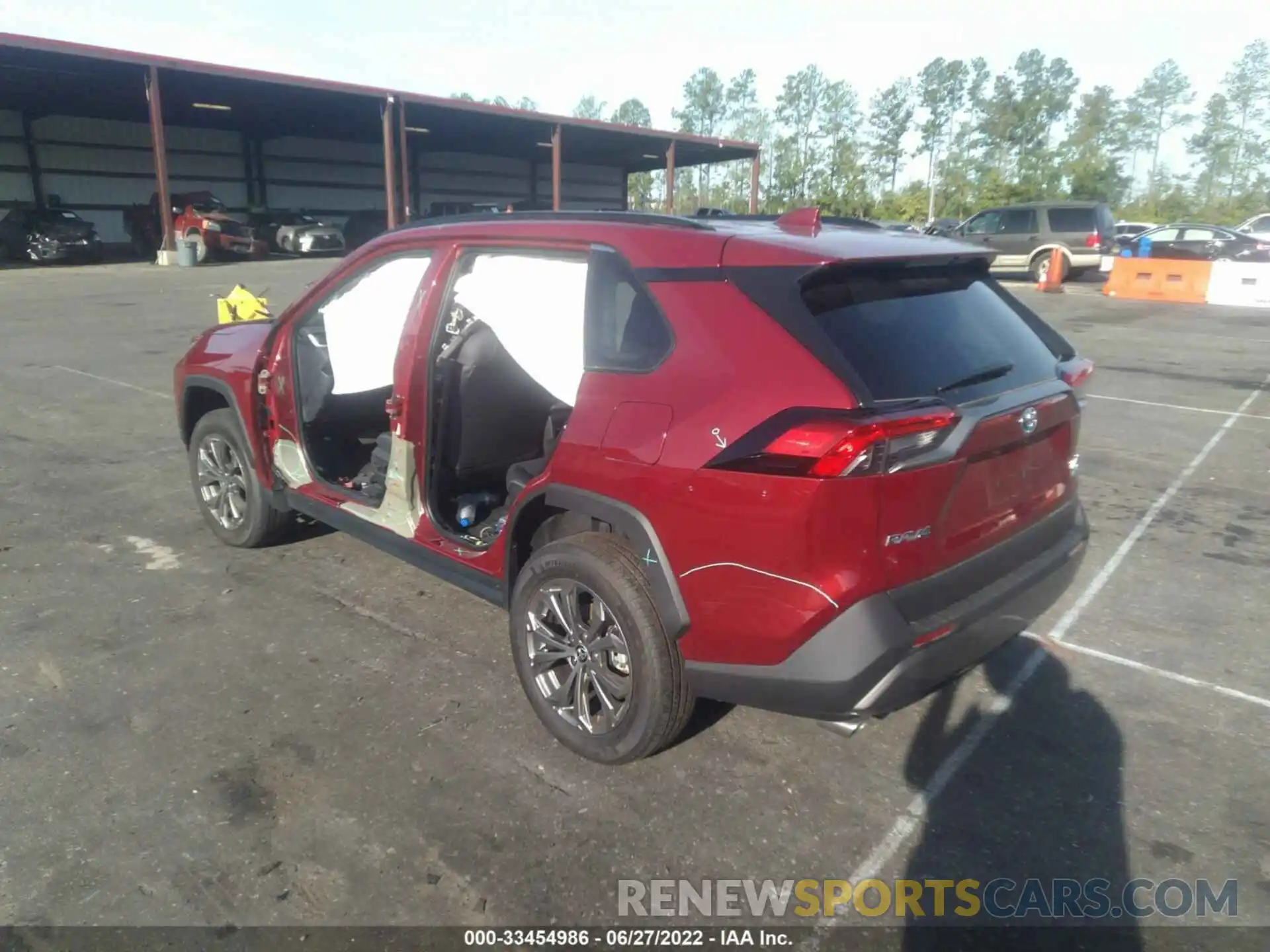 3 Photograph of a damaged car 4T3D6RFV5NU071298 TOYOTA RAV4 2022