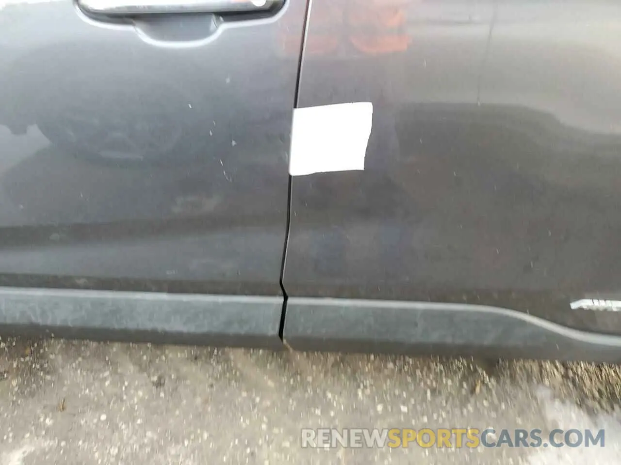 13 Photograph of a damaged car 4T3D6RFV6NU077742 TOYOTA RAV4 2022