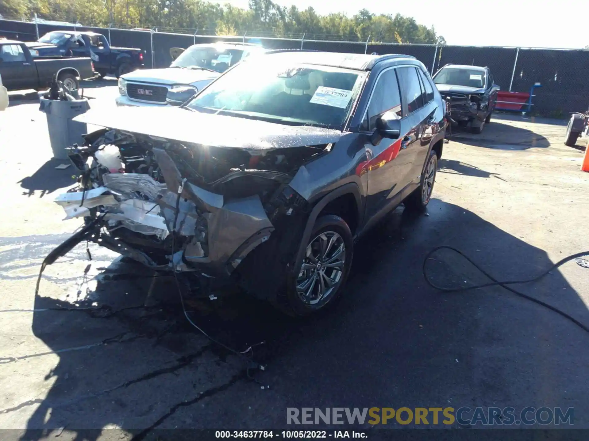 2 Photograph of a damaged car 4T3D6RFVXNU071247 TOYOTA RAV4 2022