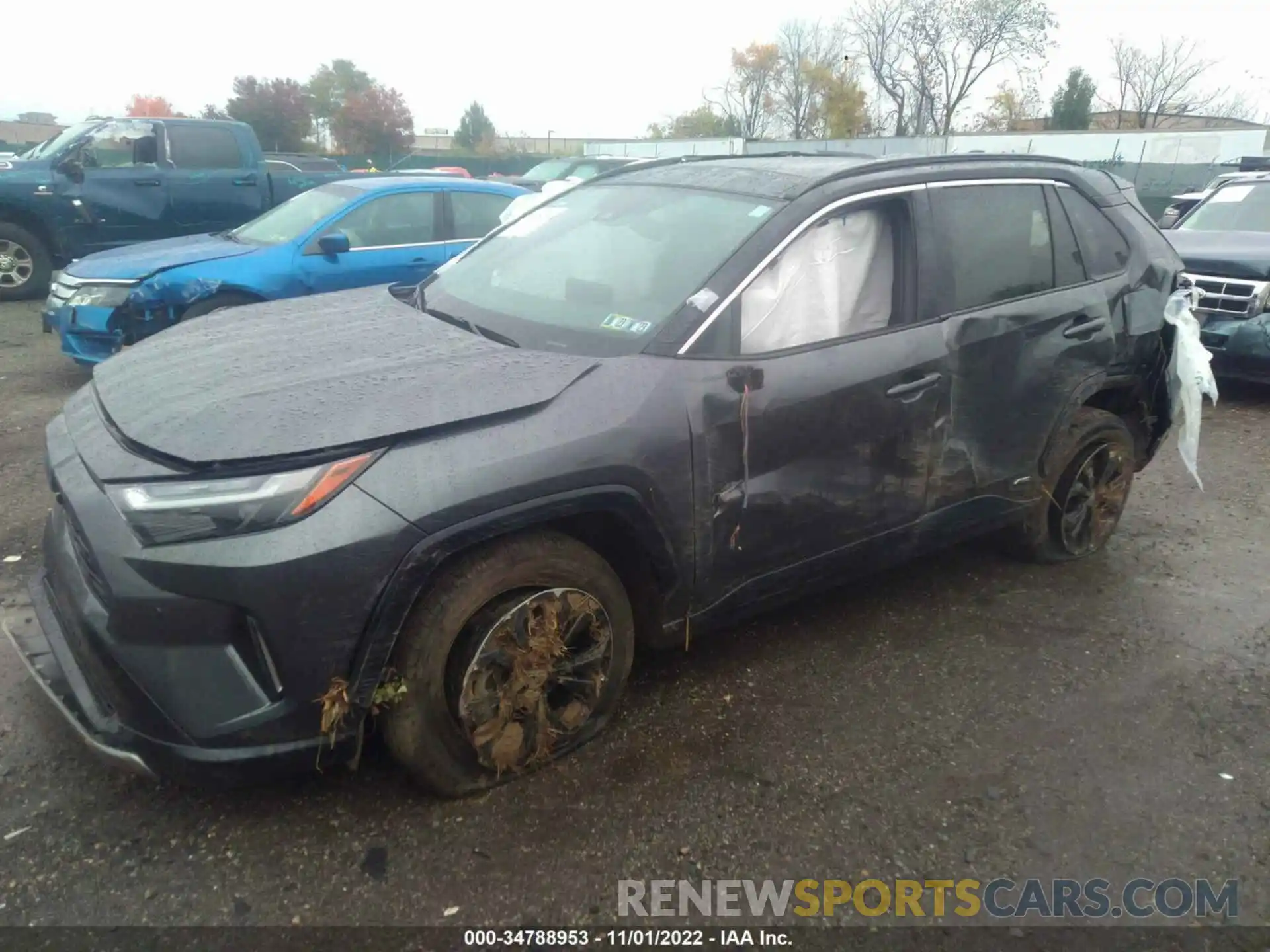 2 Photograph of a damaged car 4T3E6RFV1NU065986 TOYOTA RAV4 2022