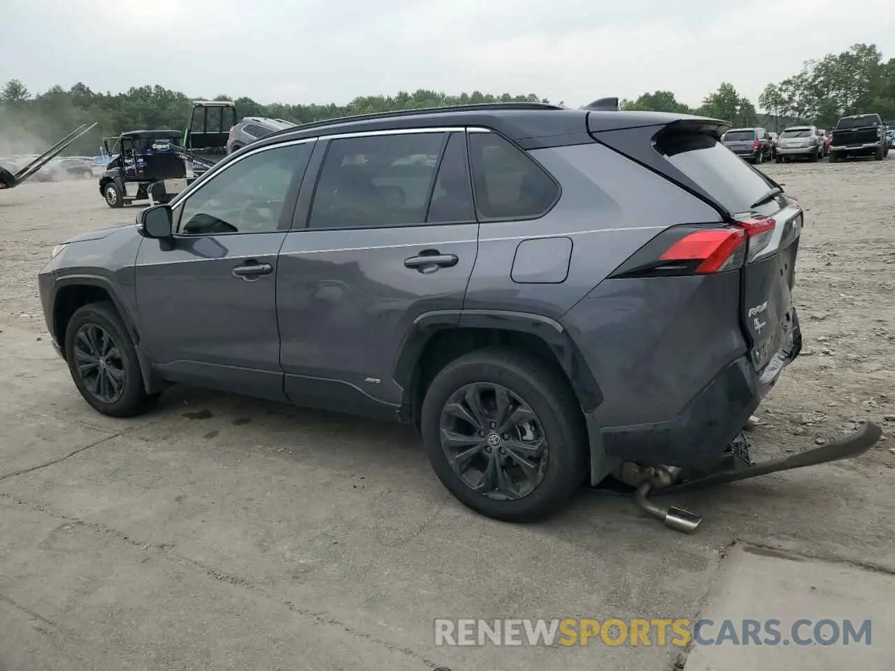 2 Photograph of a damaged car 4T3E6RFV1NU081749 TOYOTA RAV4 2022