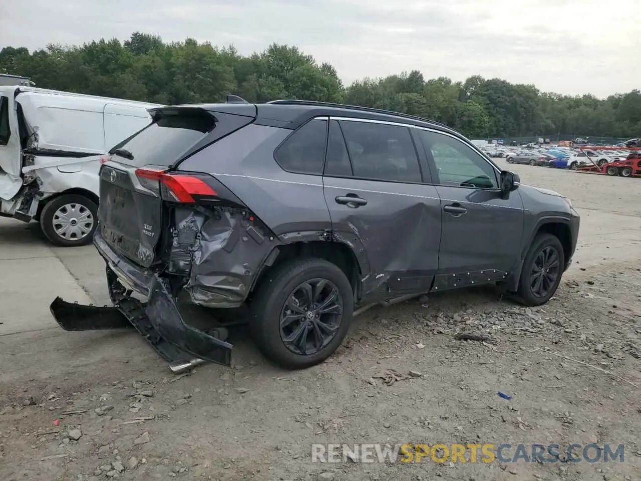 3 Photograph of a damaged car 4T3E6RFV1NU081749 TOYOTA RAV4 2022