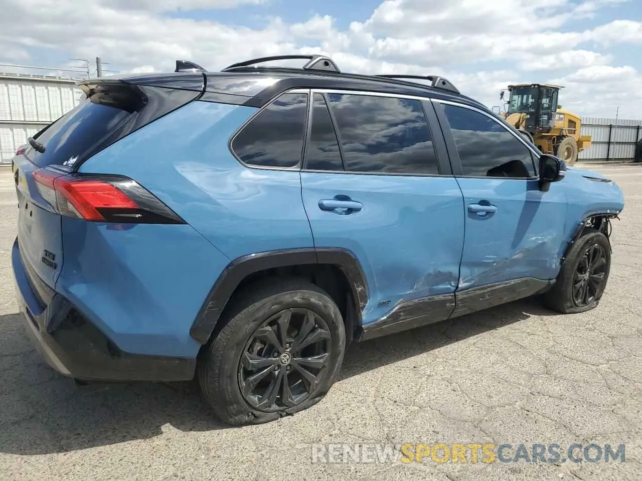 3 Photograph of a damaged car 4T3E6RFV5NU079244 TOYOTA RAV4 2022
