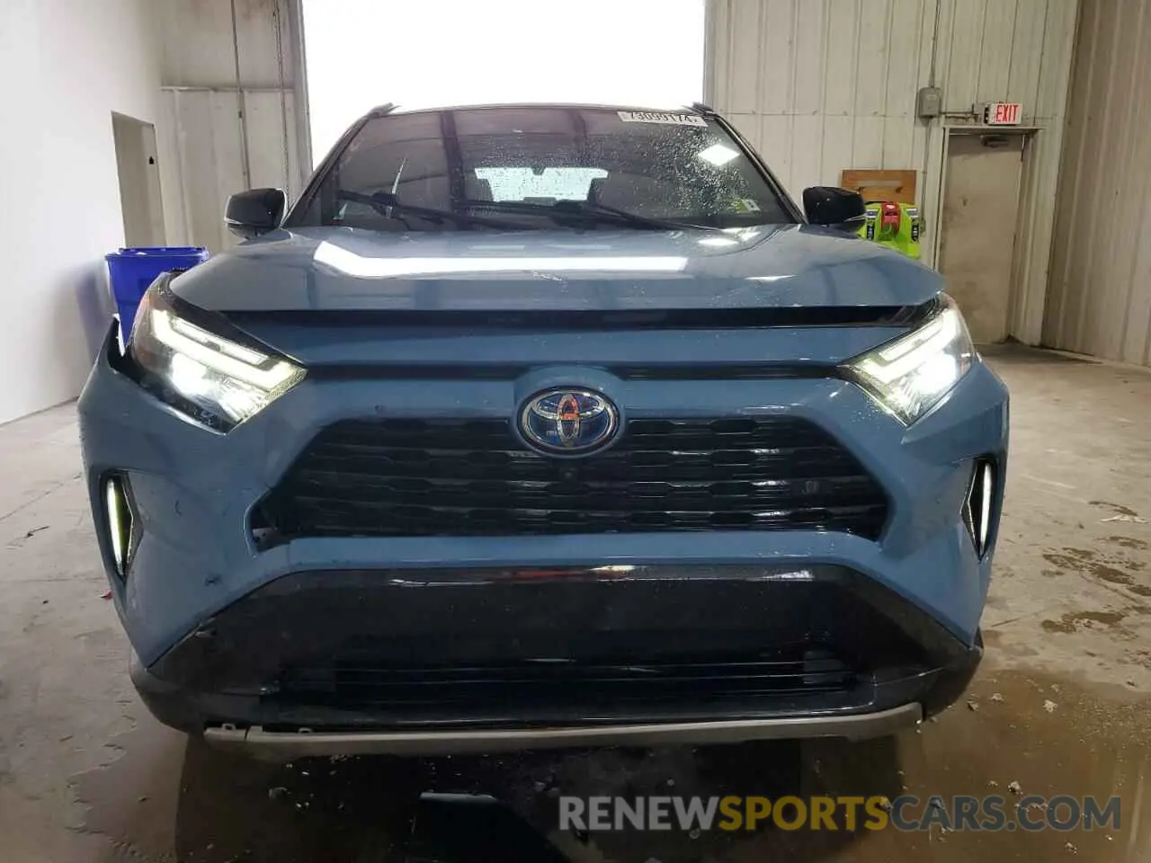 5 Photograph of a damaged car 4T3E6RFV6NU070763 TOYOTA RAV4 2022