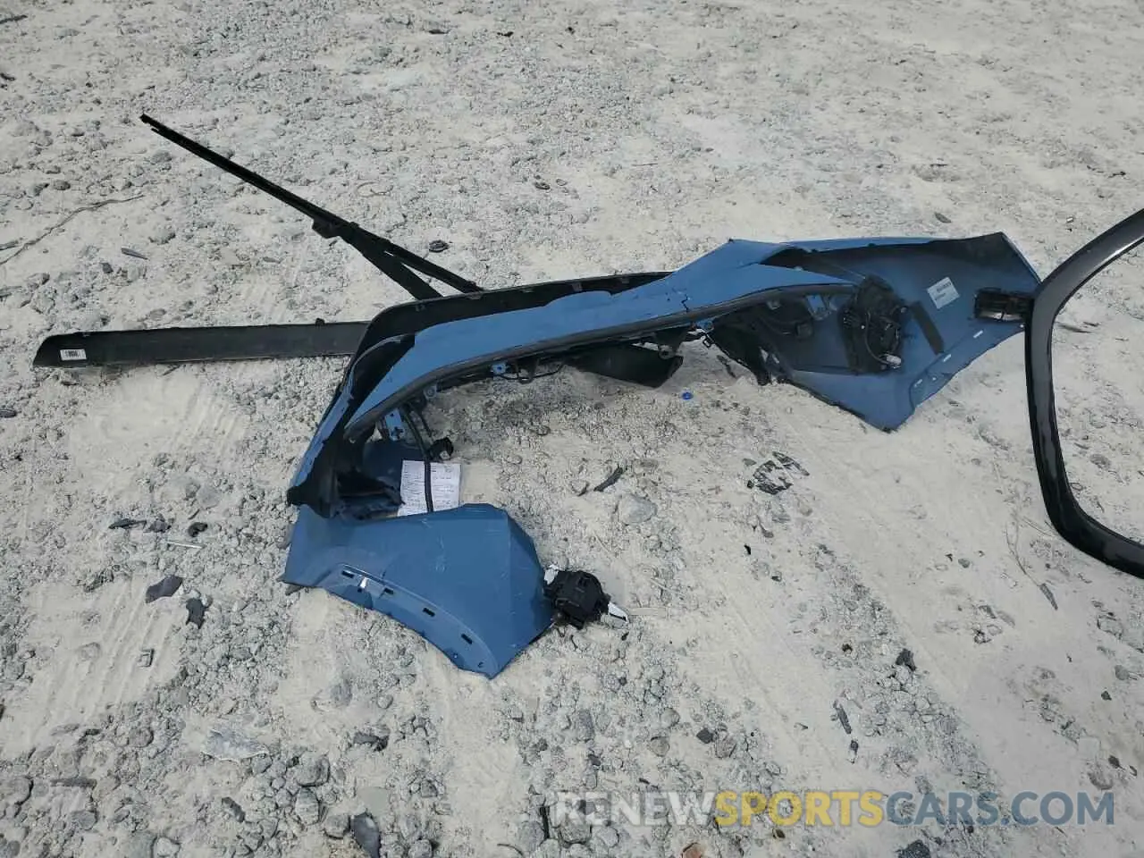 13 Photograph of a damaged car 4T3E6RFV8NU084048 TOYOTA RAV4 2022