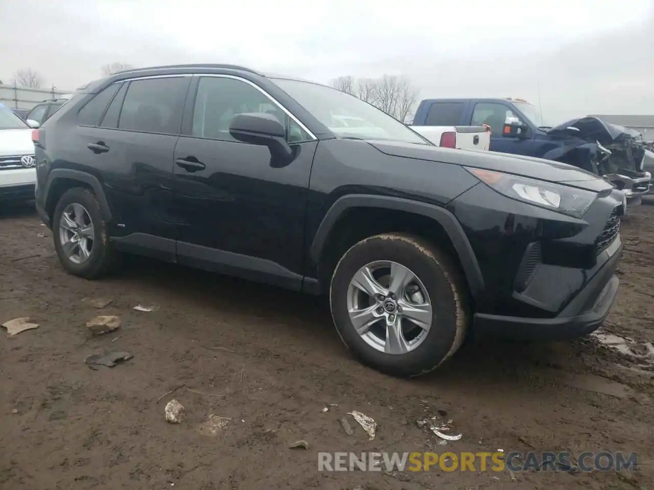 4 Photograph of a damaged car 4T3LWRFV7NU050271 TOYOTA RAV4 2022