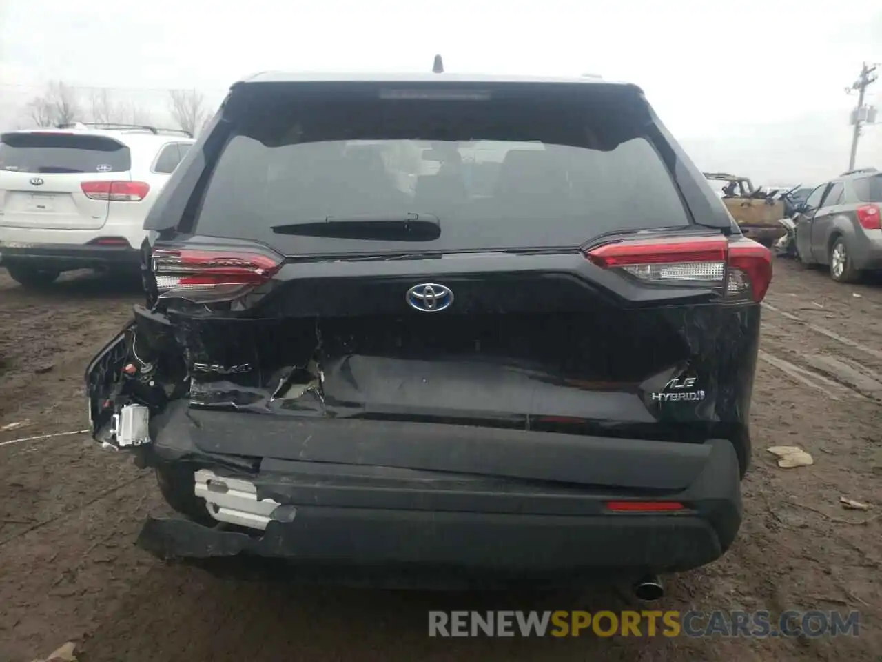 6 Photograph of a damaged car 4T3LWRFV7NU050271 TOYOTA RAV4 2022