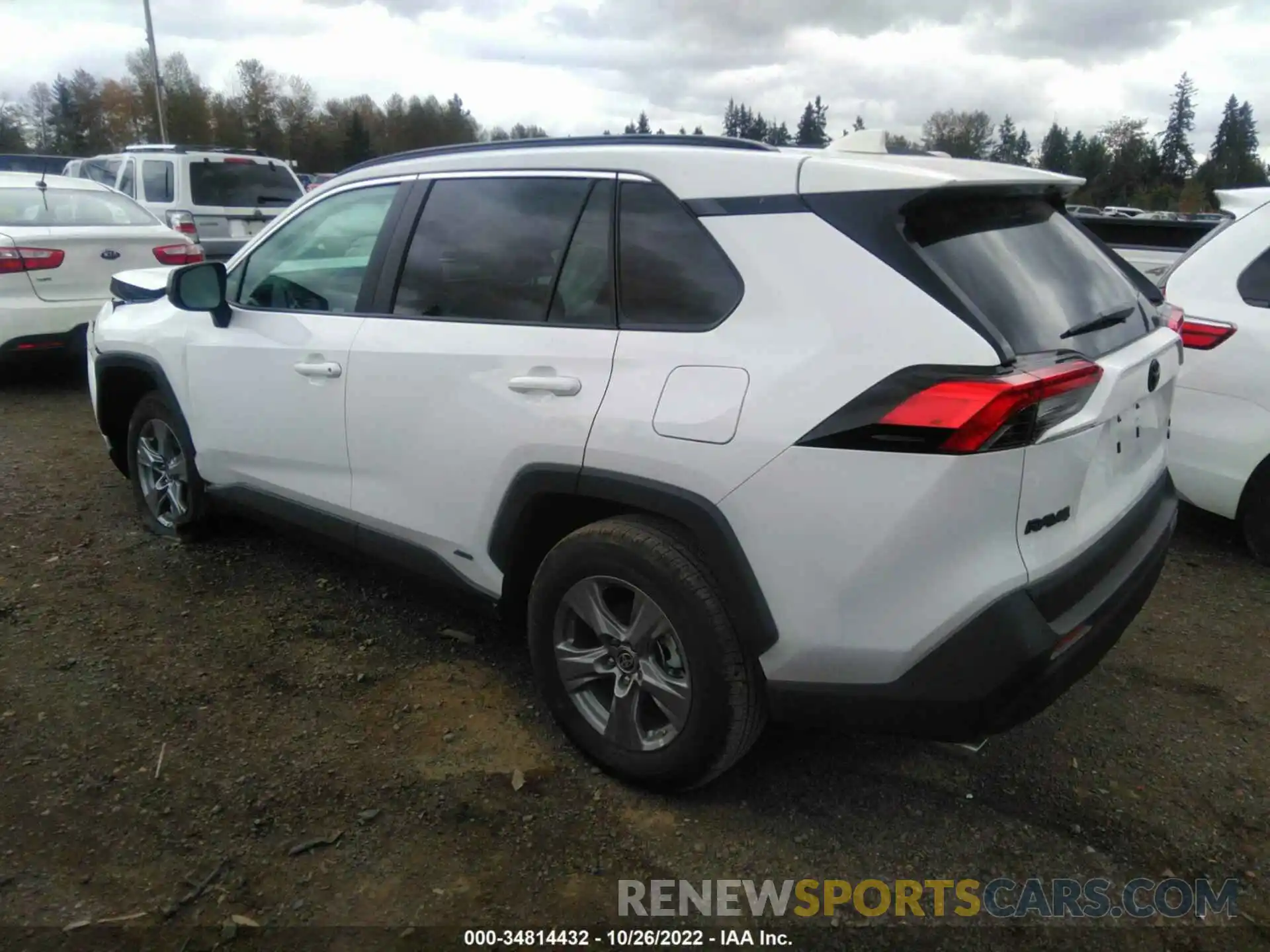 3 Photograph of a damaged car 4T3LWRFV8NU067631 TOYOTA RAV4 2022