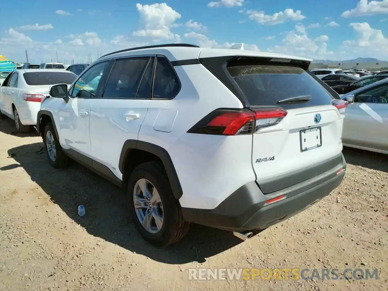 3 Photograph of a damaged car 4T3MWRFV1NU050738 TOYOTA RAV4 2022