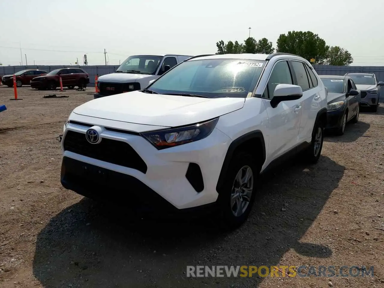 2 Photograph of a damaged car 4T3MWRFV1NU062663 TOYOTA RAV4 2022