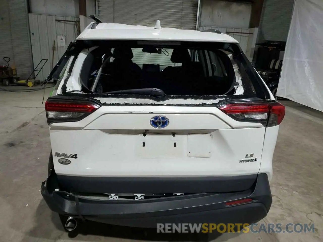 6 Photograph of a damaged car 4T3MWRFV5NU063301 TOYOTA RAV4 2022