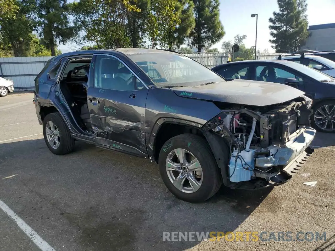 4 Photograph of a damaged car 4T3MWRFV6NU054400 TOYOTA RAV4 2022