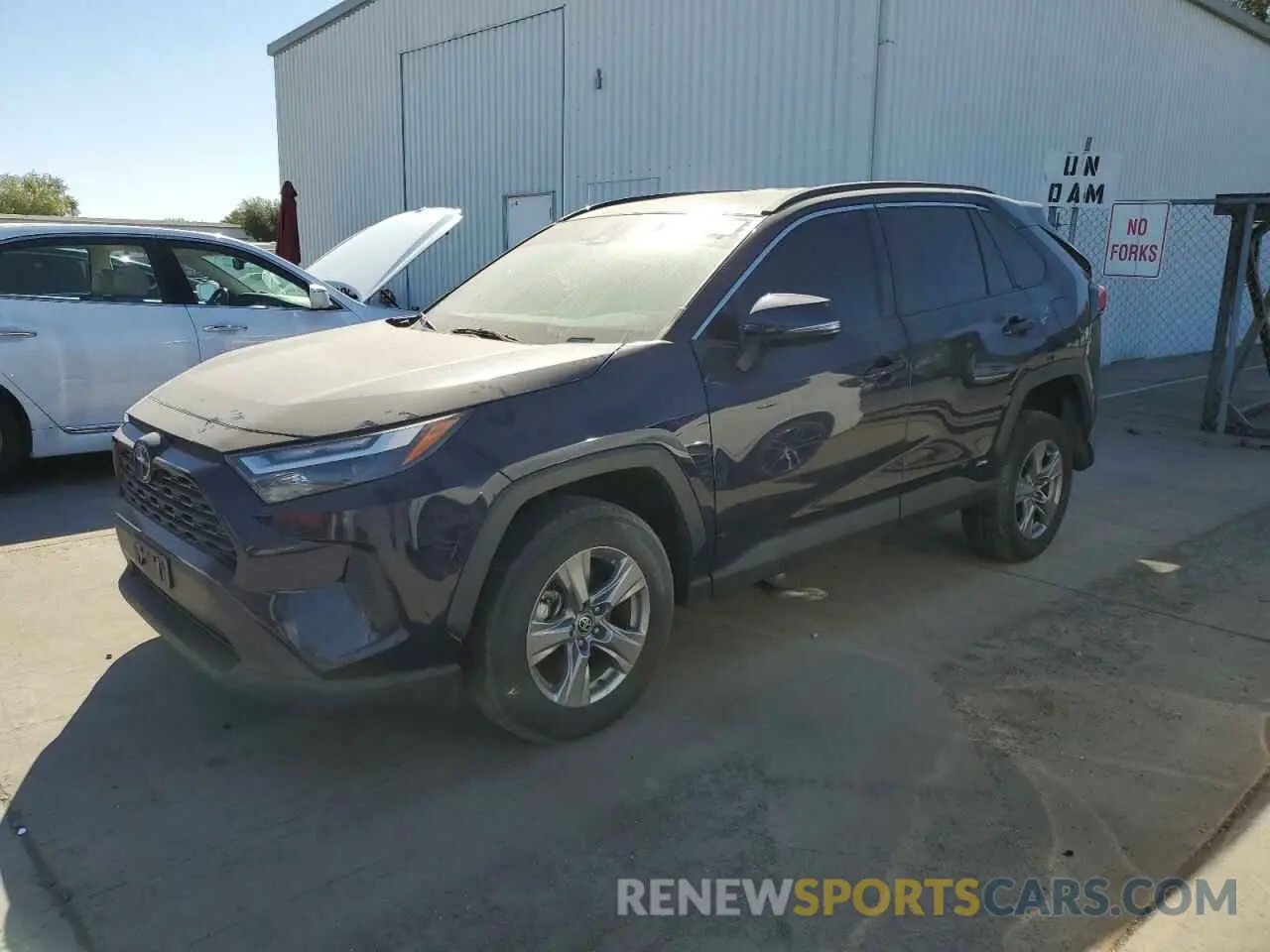 1 Photograph of a damaged car 4T3RWRFV0NU060120 TOYOTA RAV4 2022
