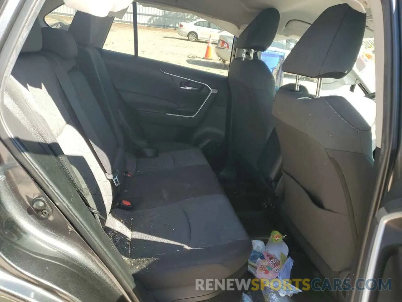 11 Photograph of a damaged car 4T3RWRFV1NU053743 TOYOTA RAV4 2022