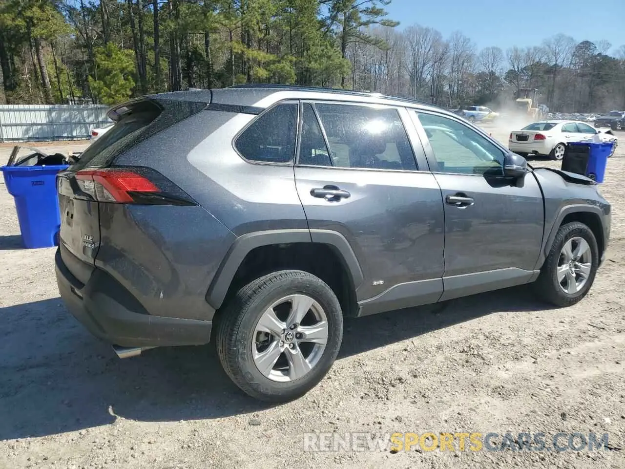 3 Photograph of a damaged car 4T3RWRFV1NU053743 TOYOTA RAV4 2022