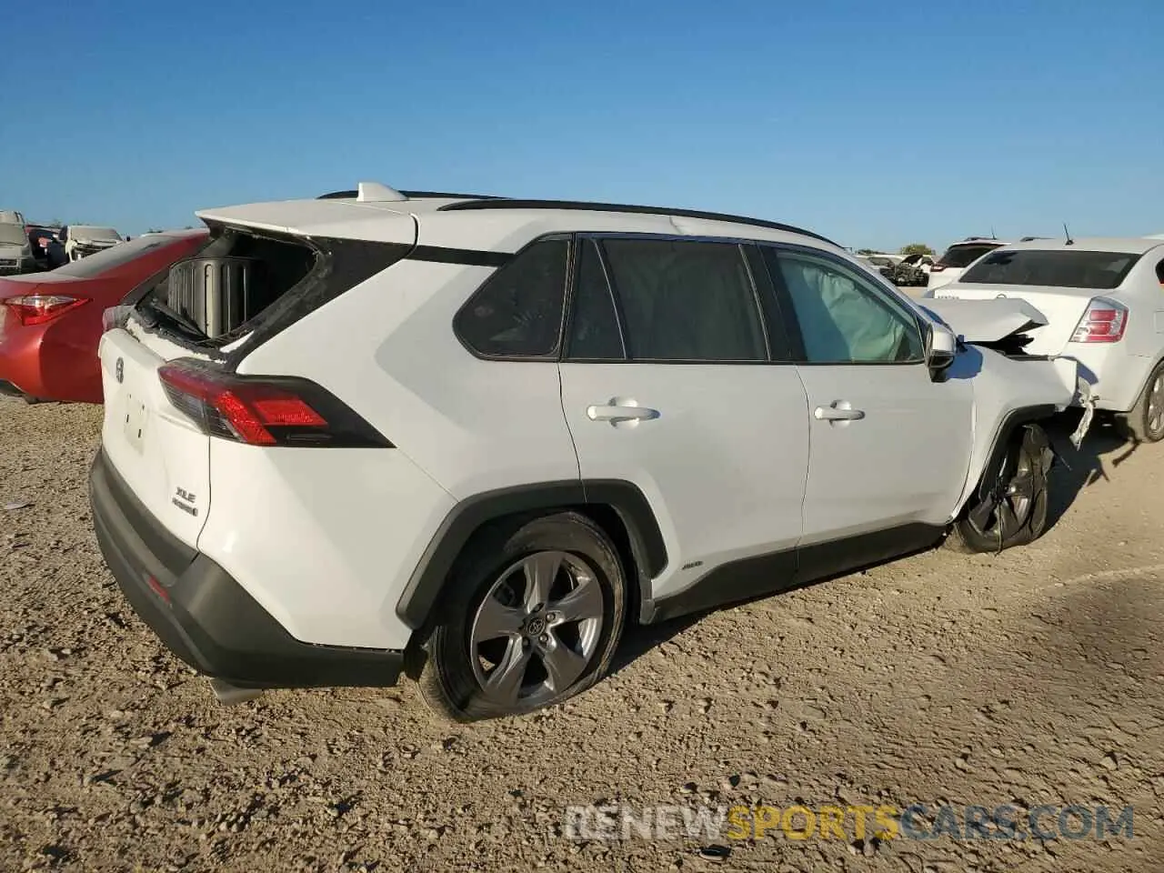 3 Photograph of a damaged car 4T3RWRFV1NU054696 TOYOTA RAV4 2022