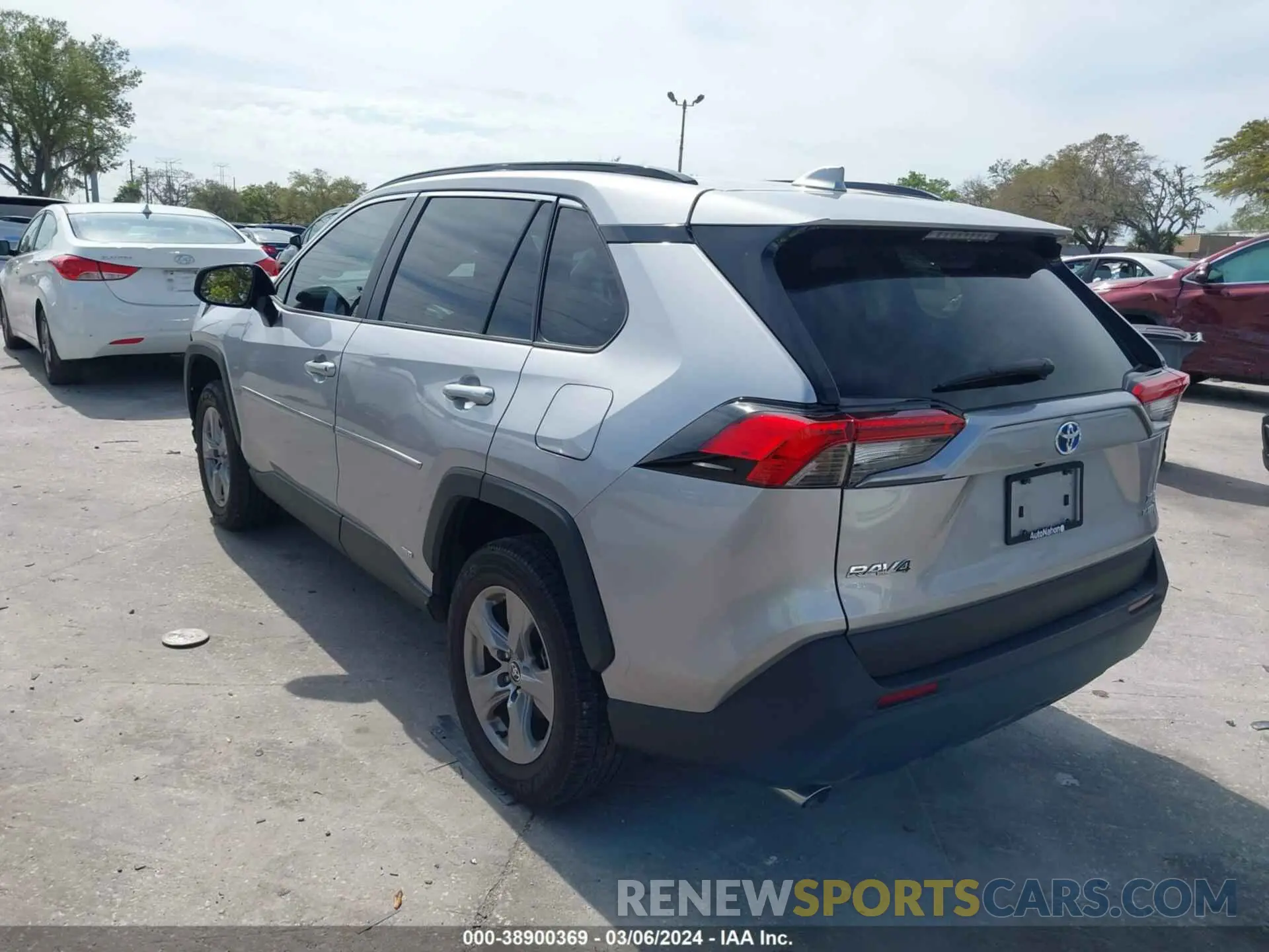 3 Photograph of a damaged car 4T3RWRFV1NU079338 TOYOTA RAV4 2022