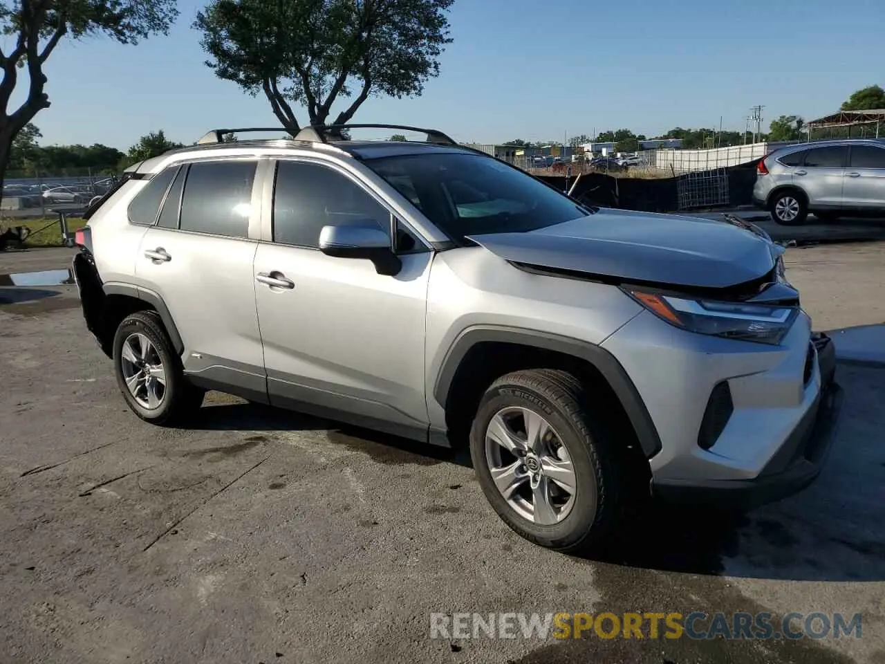 4 Photograph of a damaged car 4T3RWRFV2NU082281 TOYOTA RAV4 2022