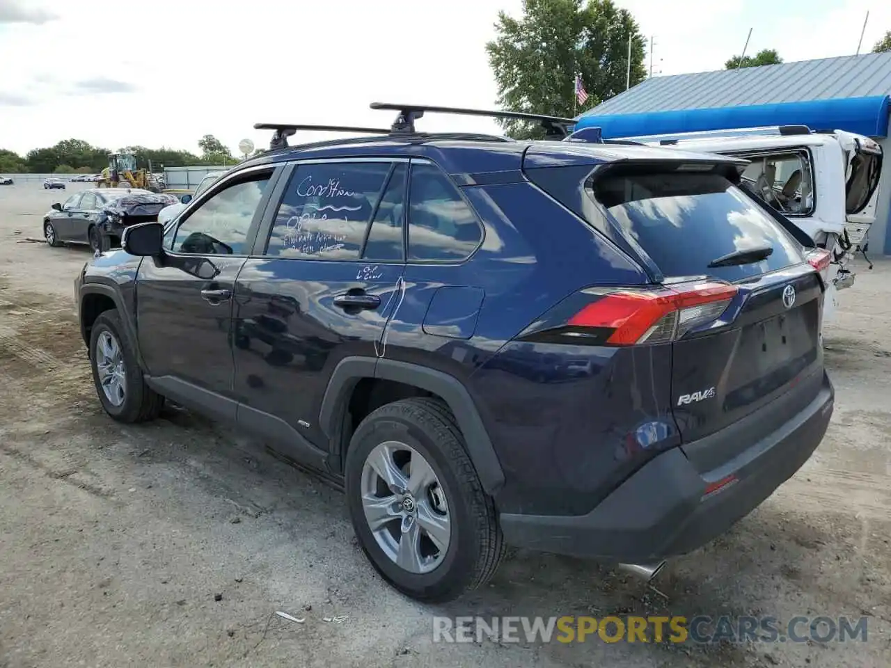 3 Photograph of a damaged car 4T3RWRFV3NU050746 TOYOTA RAV4 2022