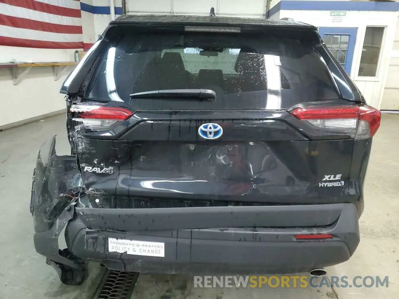 6 Photograph of a damaged car 4T3RWRFV3NU077980 TOYOTA RAV4 2022