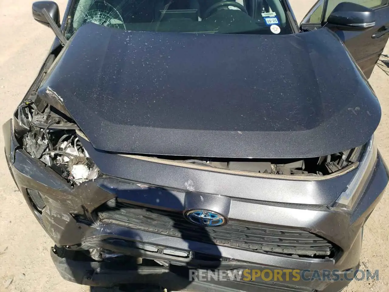 12 Photograph of a damaged car 4T3RWRFV4NU077129 TOYOTA RAV4 2022
