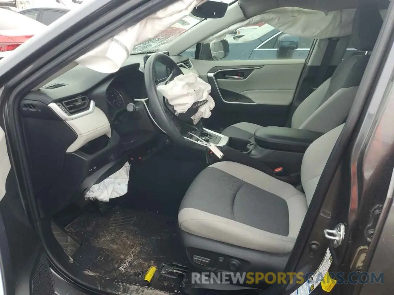 7 Photograph of a damaged car 4T3RWRFV4NU077129 TOYOTA RAV4 2022