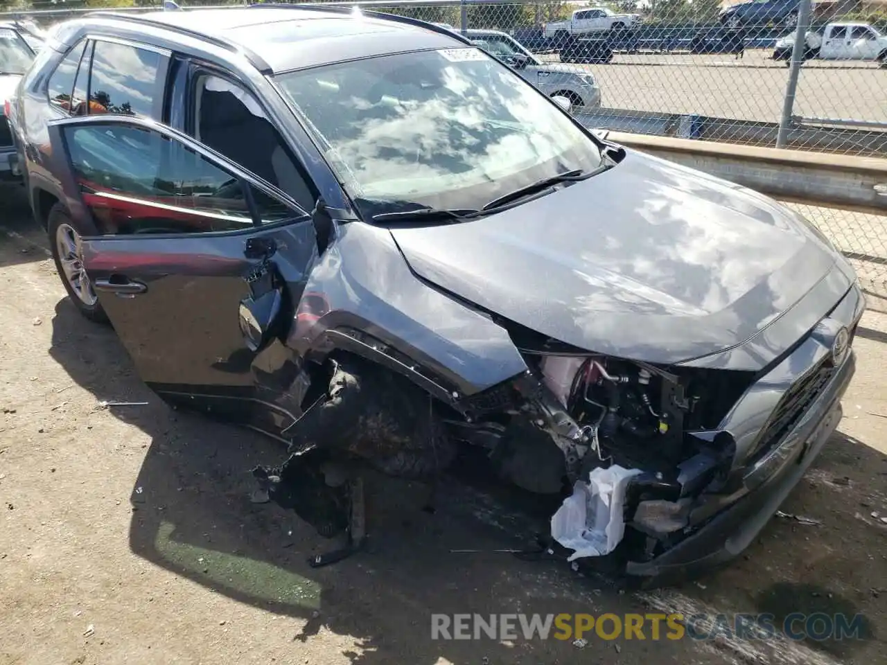 9 Photograph of a damaged car 4T3RWRFV5NU063076 TOYOTA RAV4 2022