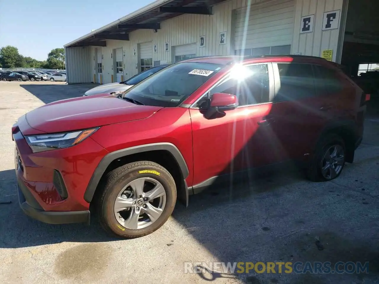 1 Photograph of a damaged car 4T3RWRFV6NU056461 TOYOTA RAV4 2022