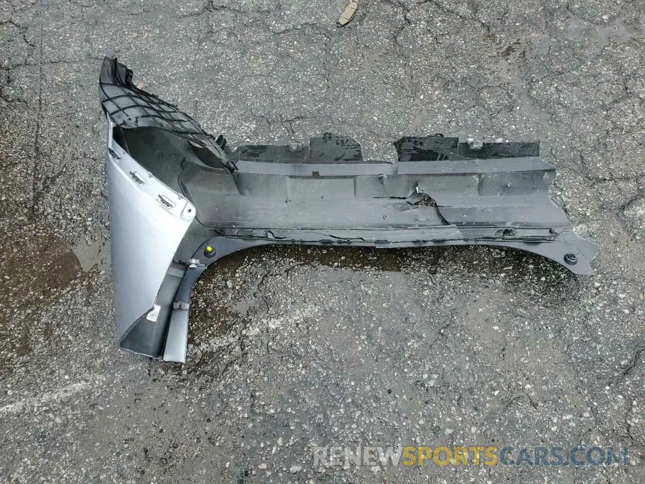 12 Photograph of a damaged car 4T3RWRFV7NU050605 TOYOTA RAV4 2022