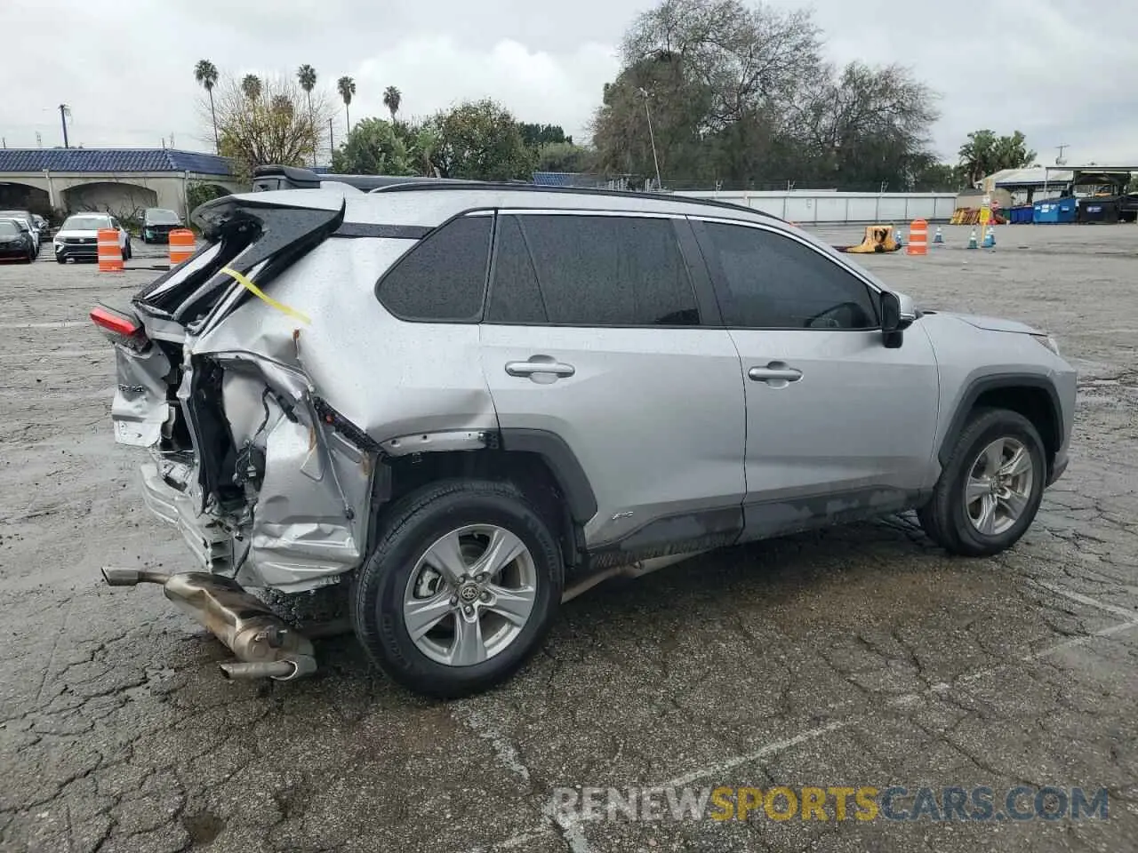 3 Photograph of a damaged car 4T3RWRFV7NU050605 TOYOTA RAV4 2022