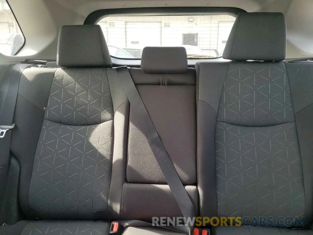 10 Photograph of a damaged car 4T3RWRFV7NU055738 TOYOTA RAV4 2022