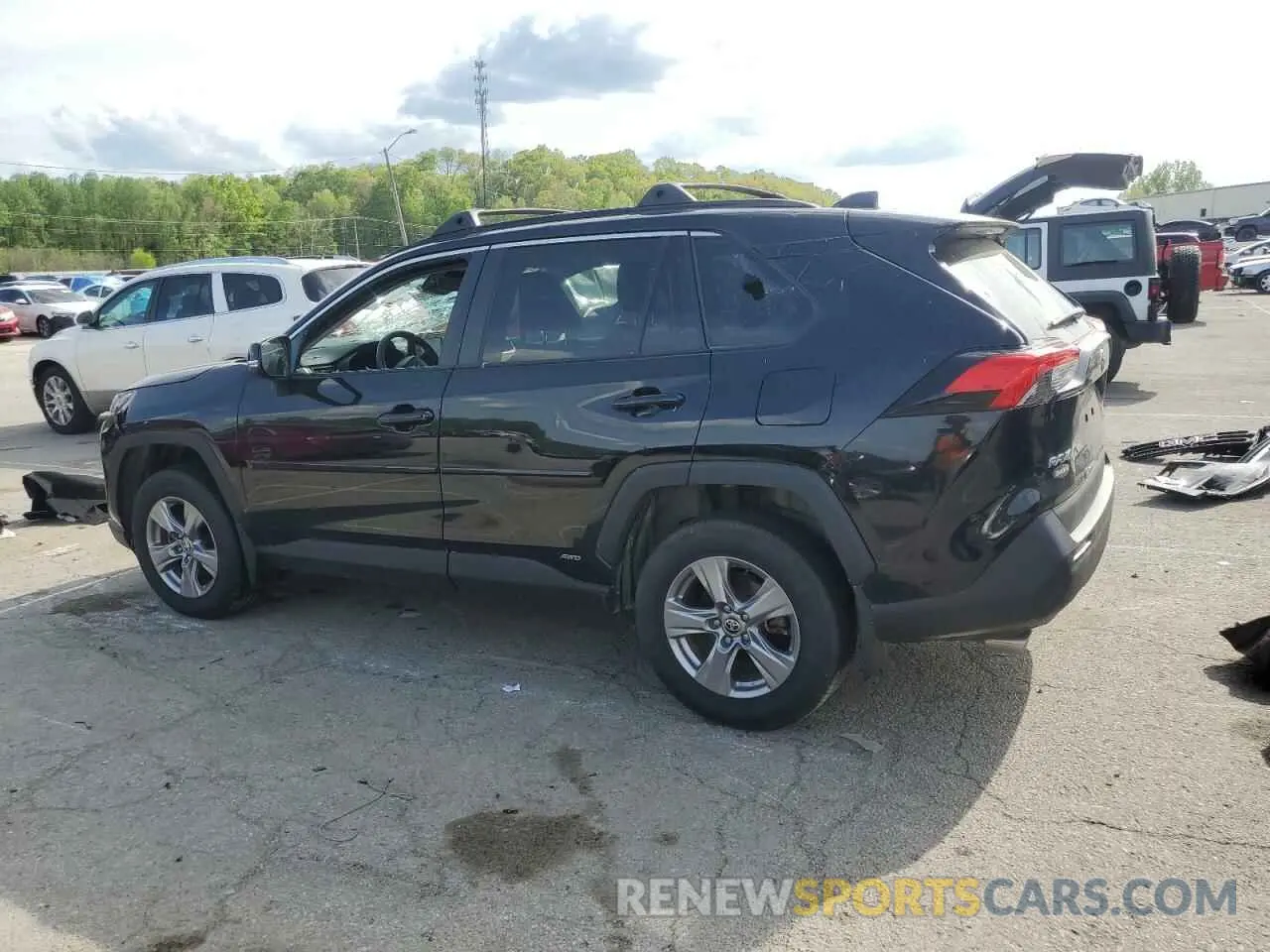 2 Photograph of a damaged car 4T3RWRFV7NU055738 TOYOTA RAV4 2022