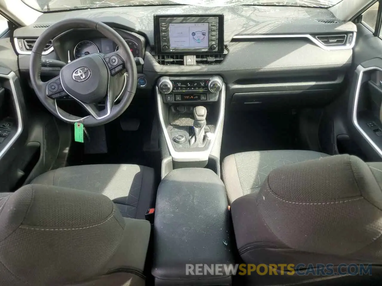 8 Photograph of a damaged car 4T3RWRFV7NU055738 TOYOTA RAV4 2022