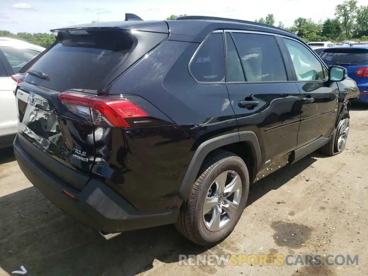 4 Photograph of a damaged car 4T3RWRFV7NU055898 TOYOTA RAV4 2022