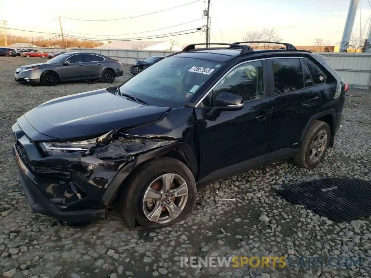 1 Photograph of a damaged car 4T3RWRFV7NU073933 TOYOTA RAV4 2022