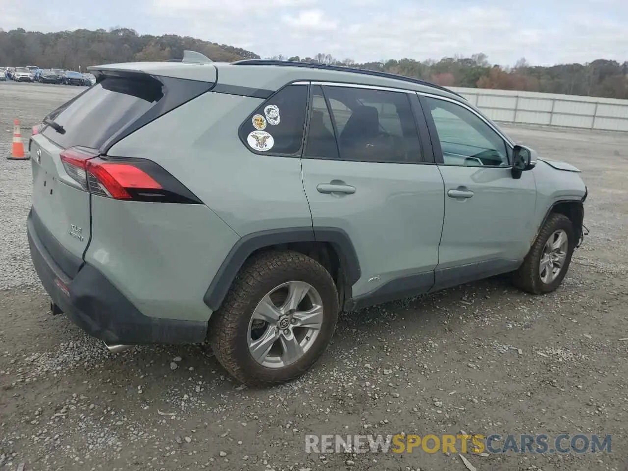 3 Photograph of a damaged car 4T3RWRFV8NU052945 TOYOTA RAV4 2022