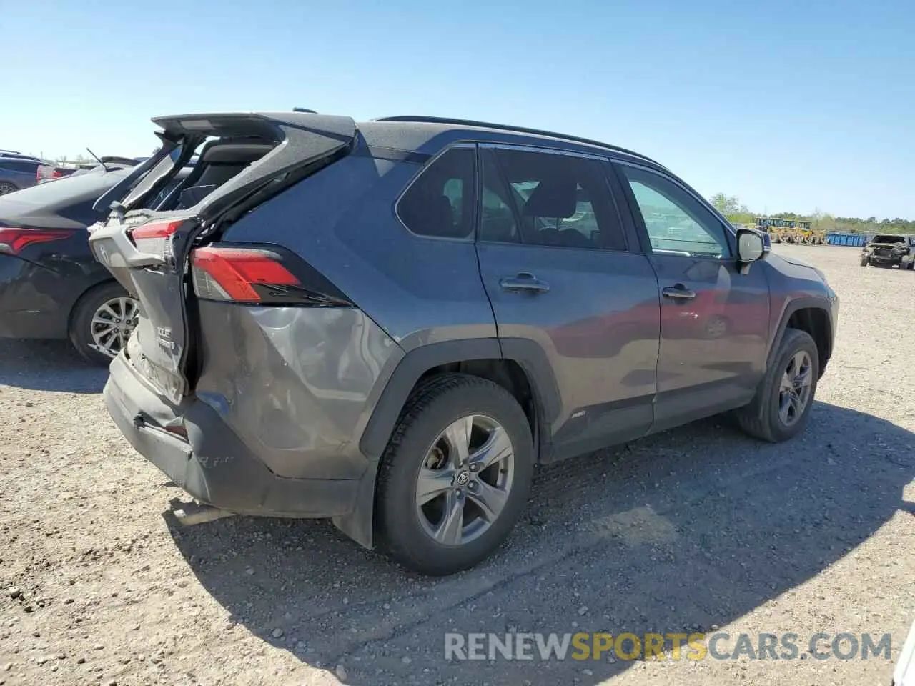 3 Photograph of a damaged car 4T3RWRFV8NU056008 TOYOTA RAV4 2022